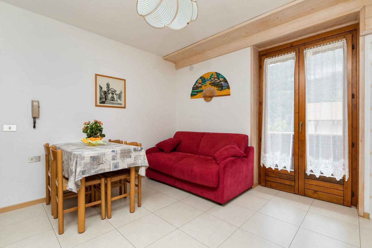 Appartamenti Residenza Pineta モルヴェーノ エクステリア 写真
