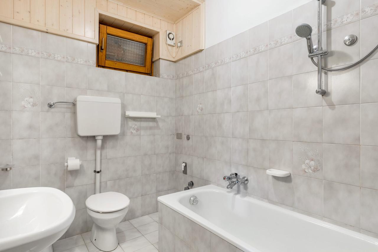 Appartamenti Residenza Pineta モルヴェーノ エクステリア 写真