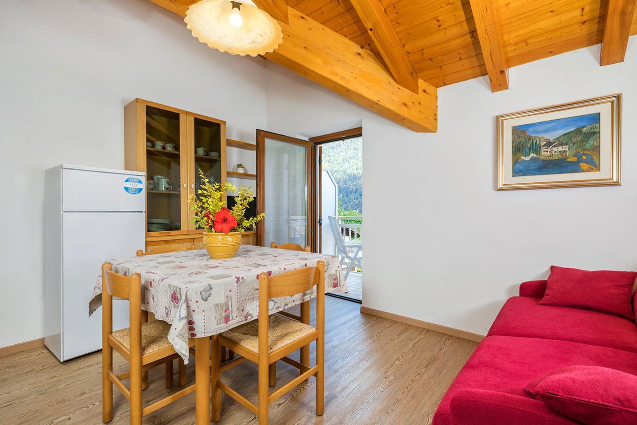 Appartamenti Residenza Pineta モルヴェーノ エクステリア 写真